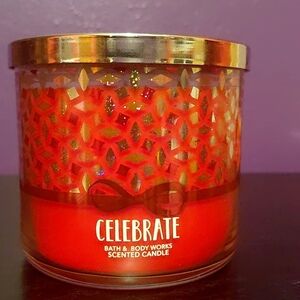 Bath & Body Works Celebrate Red Candle